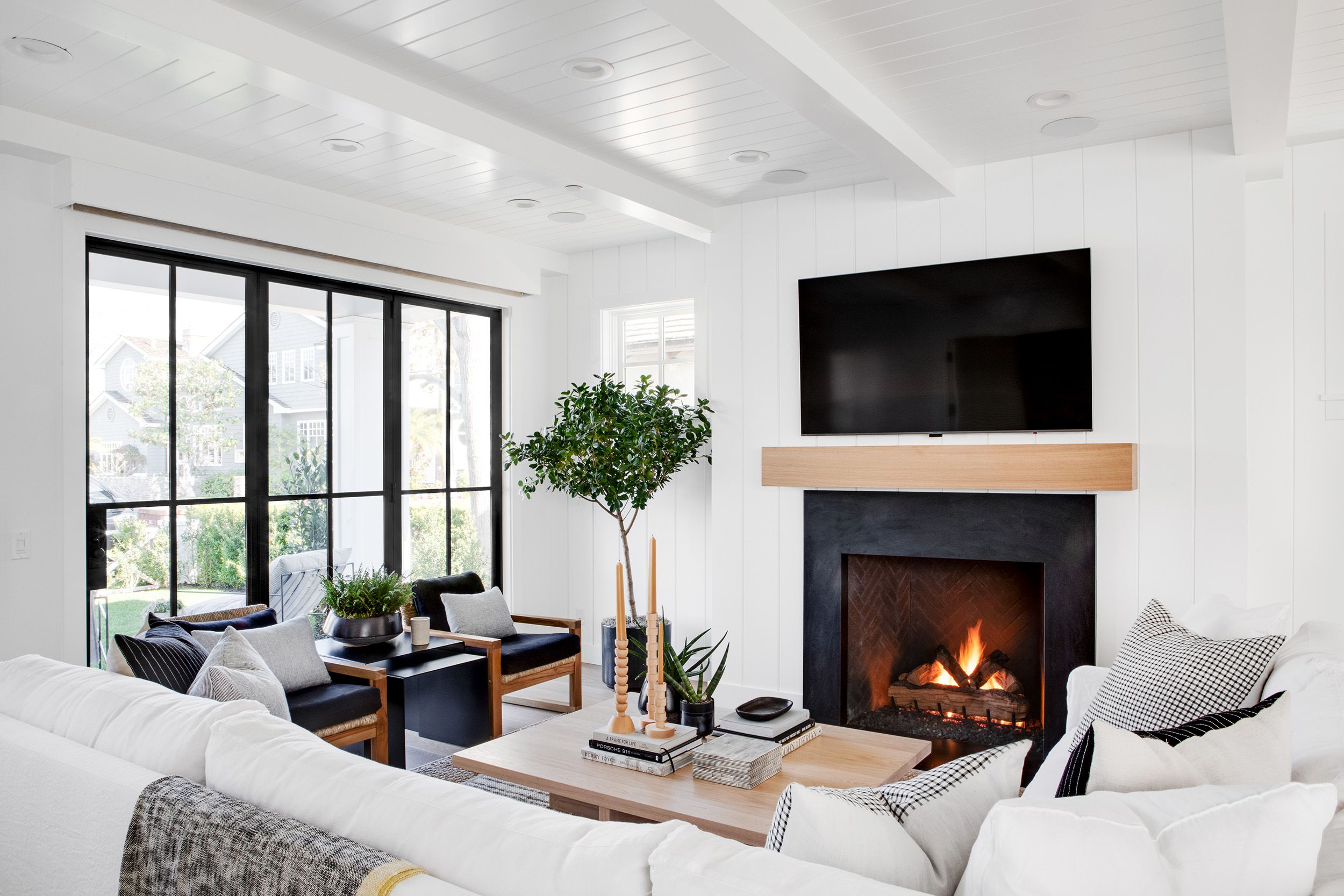 Home Sunlit, professionally cleaned Central Florida home interior